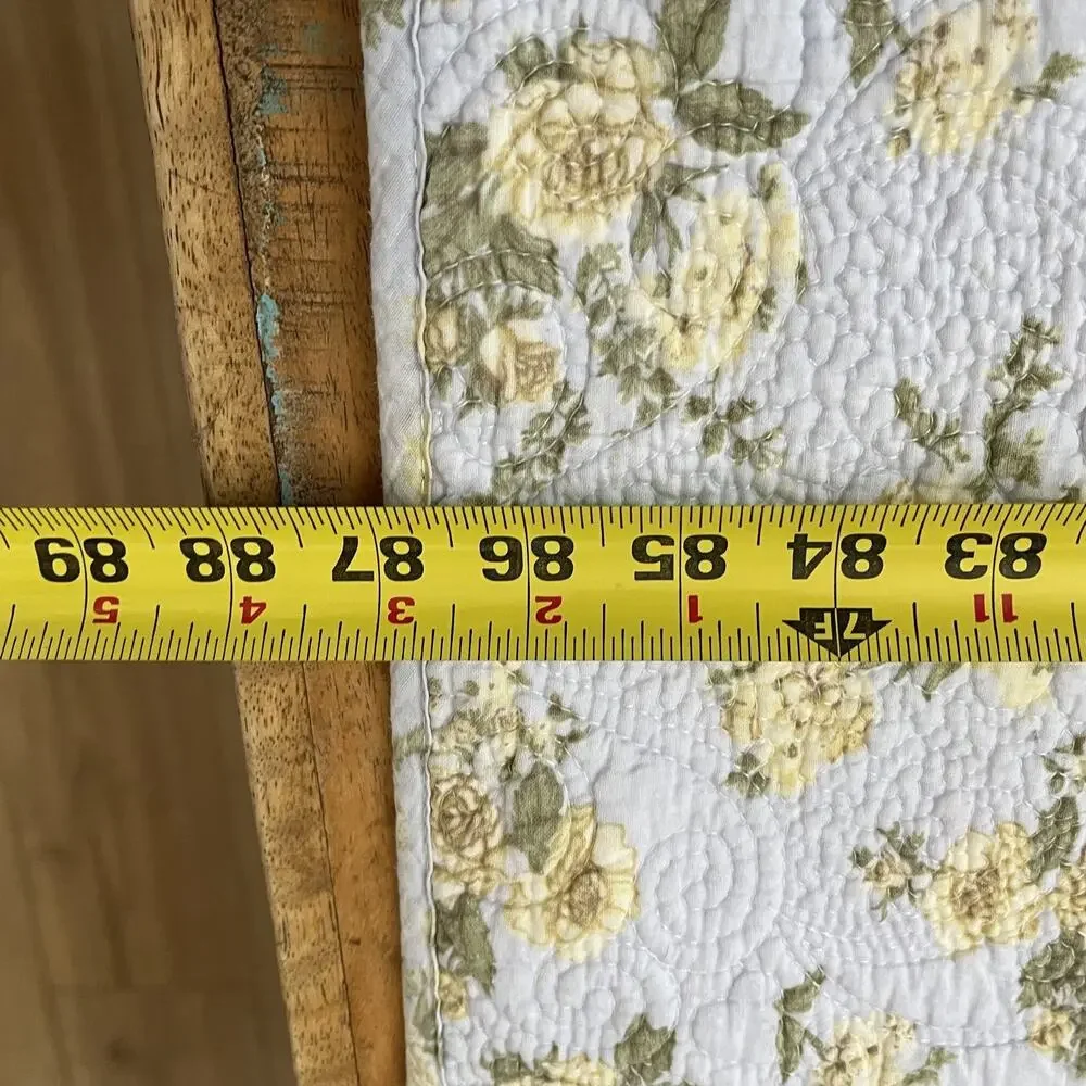 Vintage Yellow Floral Medallion Design Cotton Quilt 87